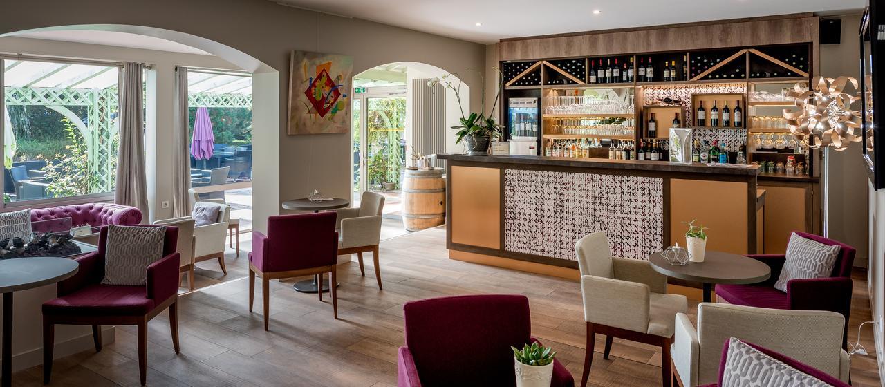 Logis Hotels- Hotel Et Restaurant Domaine De Fompeyre Bazas Kültér fotó