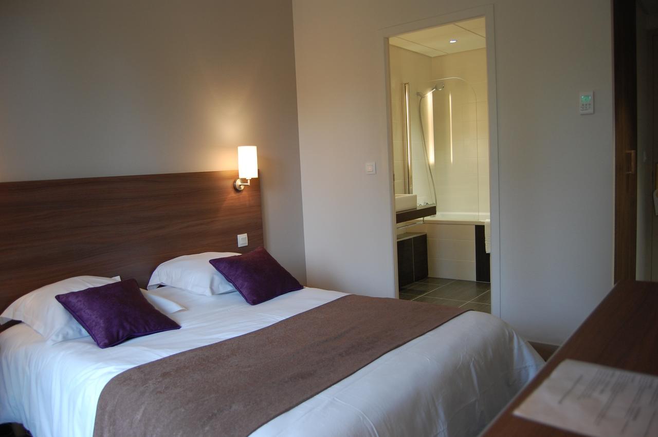 Logis Hotels- Hotel Et Restaurant Domaine De Fompeyre Bazas Kültér fotó